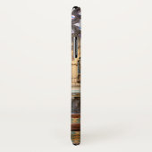 静かな礼拝堂にイエス様の像。 Case-Mate iPhoneケース (裏面/右)