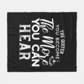 静かになればなるほど黒く聞こえる フリースブランケット (正面(横))