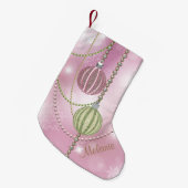 静かにピンク及び緑のフェイクなグリッターのオーナメントの球 スモールクリスマスストッキング (正面 (吊り時))