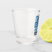 静かに足並みを分析してるフィジカルセラピー ショットグラス (左)