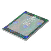 静保かに、孔雀の羽にあなたのテキストを持つ ノートパッド (回転)