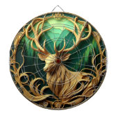 静威厳のあるかな森の中を眺めながら立つ ダーツボード (正面)