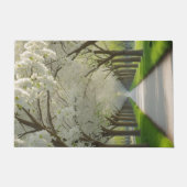 「静寂に足を踏み入れる – ネイチャーズトンネル ドアマット (正面)