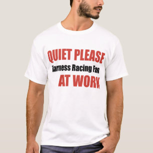 静寂は仕事で繋駕競走ファンを Tシャツ