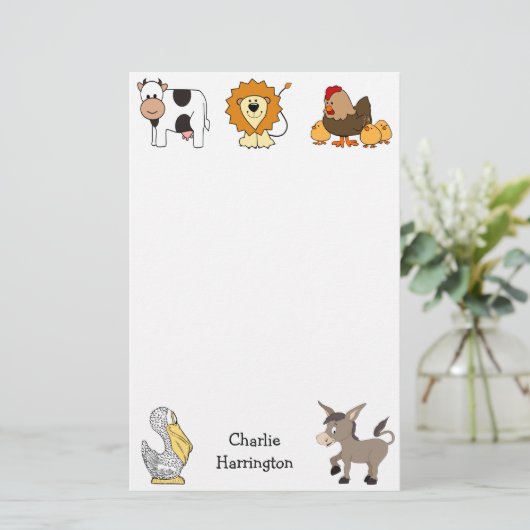 静止している動物のイラストレーションの名前をカスタムするの子供 便箋 (スタンド正面)