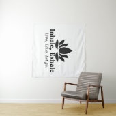 静謐なロータス:インヘール、エクヘールのインスピレーション タペストリー (インサイチュ(横))