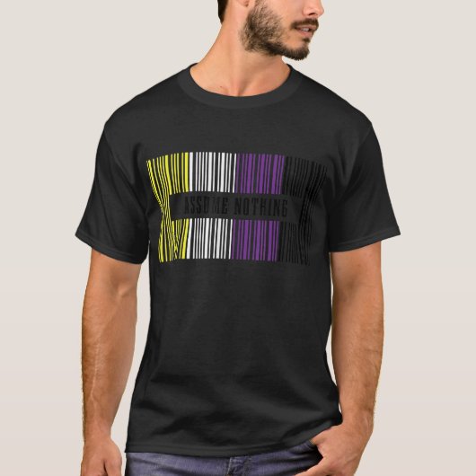 非バイナリフラグバーコードはNothing同性愛者PRIDを仮定 Tシャツ (正面)