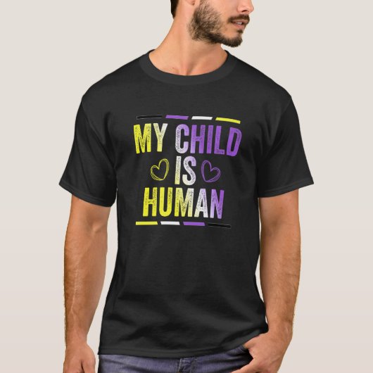 非バイナリフラグ子が人間の非バイ誇りを持ったナリである Tシャツ (正面)