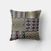 非中心抽象芸術 クッション (裏面)