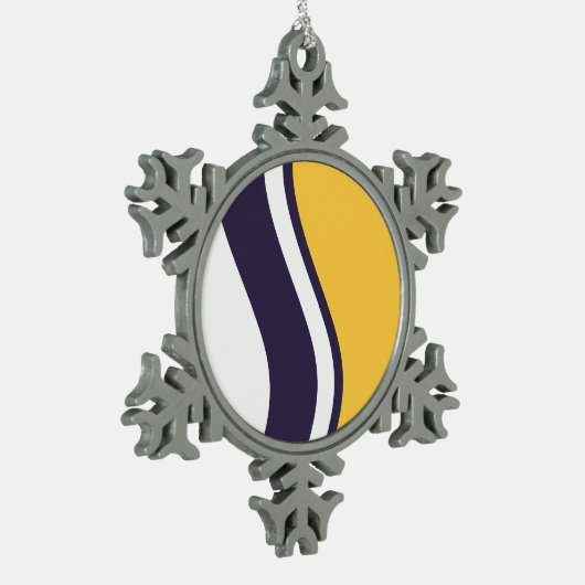 非主筋スリップまたは滑ること帯 スノーフレークピューターオーナメント (左)