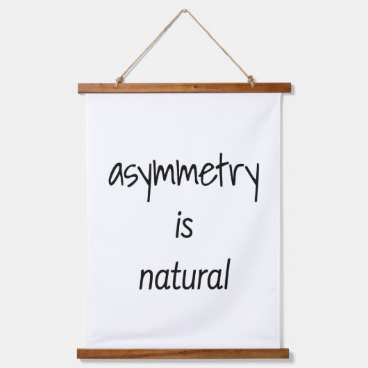 非対称は天然木材の上に壁のタペストリーである 吊り下げ型タペストリー (正面)