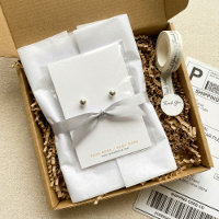 非常にシンプル白い金ゴールドイヤリング表示カード