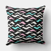 非常にミニマルでシンプル平坦で折衷的なはっきりした クッション (裏面)