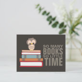 非常に多くの本ので少し時間かわいいフクロウ本おたく ポストカード (スタンド正面)