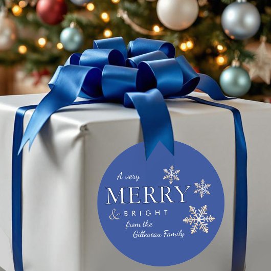 非常に明るいメリークリスマススノーフレークの贈り物 ラウンドシール
