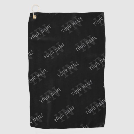 非常に濃いグレーと黒のモノグラム名パターン ゴルフタオル (正面)