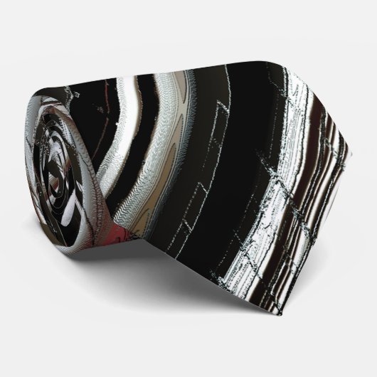 非常に素朴な銀色のストライプ切り出しまたは円形 ネクタイ (ロール)