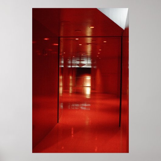 非常に赤い廊下 ポスター (正面)