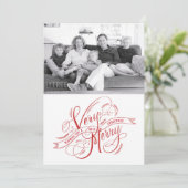 非常に陽気なクリスマスハンドレタリング赤い写真 シーズンカード (スタンド正面)