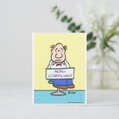 非準拠のサインを身に着けて罰を受ける人 ポストカード (スタンド正面)