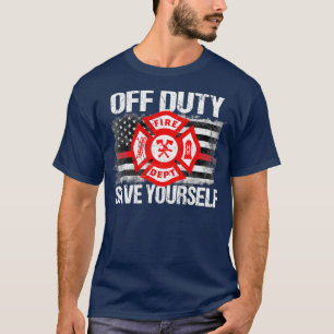 非番救の消防士家は薄い Tシャツ