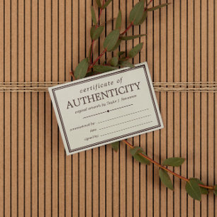 非白色および茶色のCertificate of Authenticity
