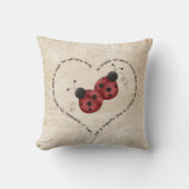 非表示の赤ねじ クッション (正面)