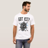 面白いアイスホッケー選手 Tシャツ (正面フル)