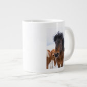 面白いアイスランド馬の肖像画 ジャンボコーヒーマグカップ (正面右)