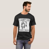 面白いアメリカン・ピット・ブル・テリアの犬 Tシャツ (正面フル)