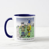 面白いイギリス交通警察のキャラクター マグカップ (左)