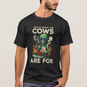 面白いエイリアンBBQグリル牛誘拐ジョークレトロUFO Tシャツ (正面)