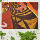 面白いキリン:カレイドスコピック・アフリカンチャーム キッチンタオル (折り畳み)