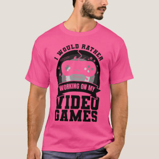 面白いゲーム開発者の家族 Tシャツ