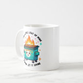 面白いゴミ箱火事 この小さな私の光 コーヒーマグカップ (正面左)