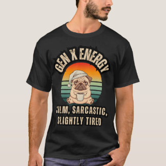 面白いジェネレーションXエネルギーのグラフィック: コーヒーを持った疲れたパグ Tシャツ