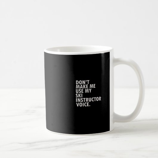 面白いスキーインストラクターのスキーTシャツ コーヒーマグカップ (右)