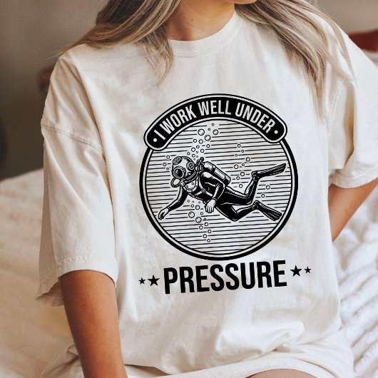 面白いスクーバダイバー 高圧下での名言ギフト トライブレンドTシャツ