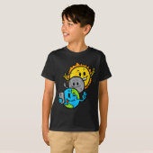 面白いセルフィー 地球 月 太陽 トータル Tシャツ (正面フル)