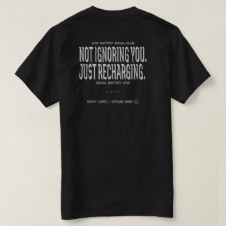 面白いソーシャルバッテリー引用タイポグラフィ Tシャツ