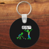 面白いゾンビに私を無視しないで キーホルダー (正面)