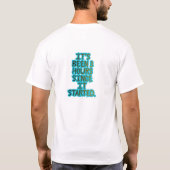 面白いネコの昼寝Tシャツ フロント・バック Tシャツ (裏面)