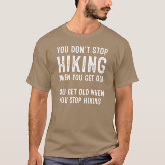 面白いハイキング好きな友達 Tシャツ