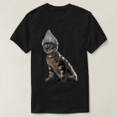 面白いハロウィーンキャットティンフォイルハットの陰謀 Tシャツ (デザイン正面)