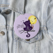 面白いハロウィーンブラックキャットと魔法の月 缶バッジ (インサイチュ)