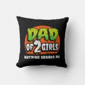 面白いハロウィーン何も怖い2女の子のパパ クッション (正面)