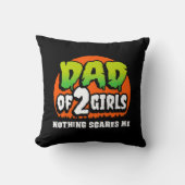 面白いハロウィーン何も怖い2女の子のパパ クッション (正面)