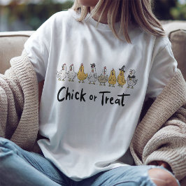 面白いヒヨコorトリートのハロウィンTシャツ Tシャツ