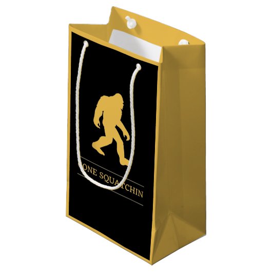 面白いビッグフットがサスカッチ探しに消えた スモールペーパーバッグ (正面アングル)