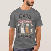 面白いプログラマー 猫好き コーディング ユーモア ソフトウェア Tシャツ (正面)